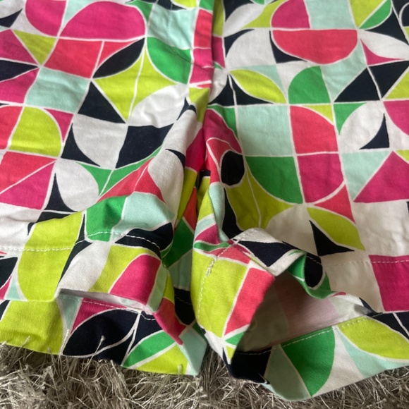 Crown & Ivy Shorts 💕 - Picture 4 of 7